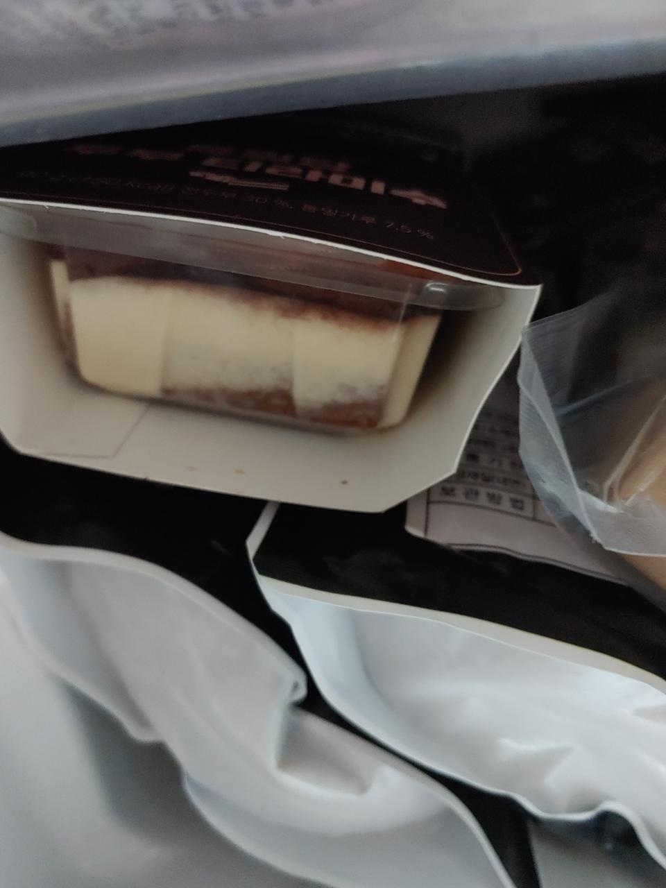 아직먹어보진않았으나 
리뷰가 좋아서 구매해봄