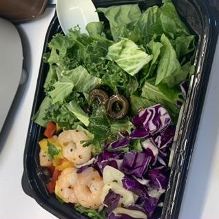 쉬림프 먼저 먹어봣는데 맛있어요