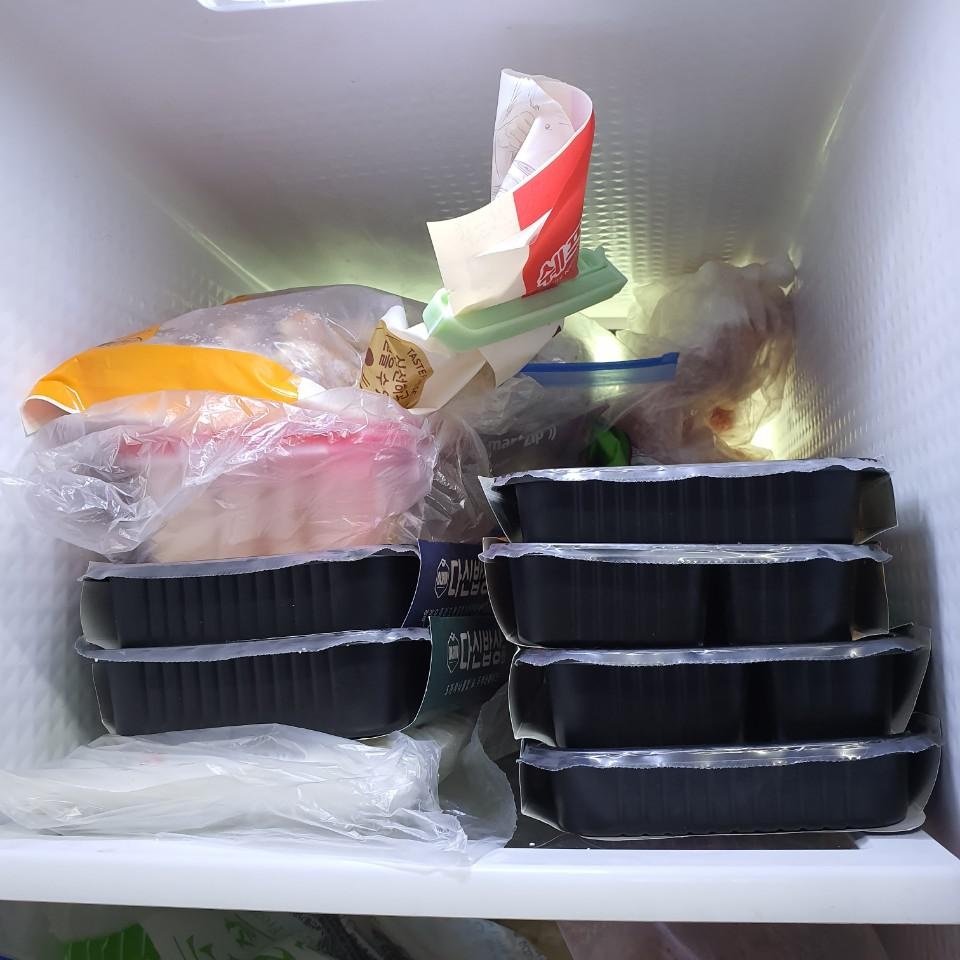 다이어트한다 샀어요 예전에 다신샵에서 먹었던적이 있어서 맛은 보장하고 구매했어요! 몇개 먹었는데 사정...