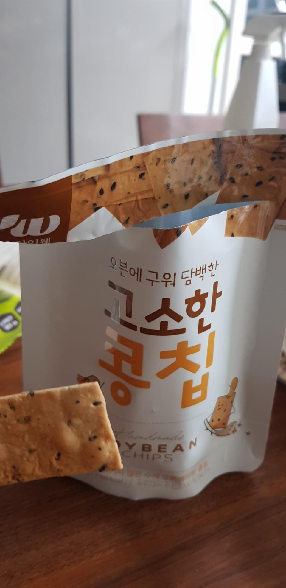 아... 맛있어요 한봉지 눈깜짝할새 클리어 했네요
이런 담백한맛 좋아요~~