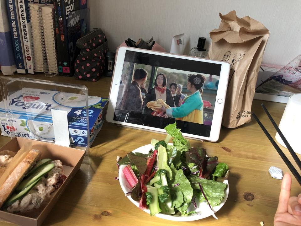 야채가 싱싱하고 맛있어요 근데 양이 좀 적은게ㅠㅠㅔ