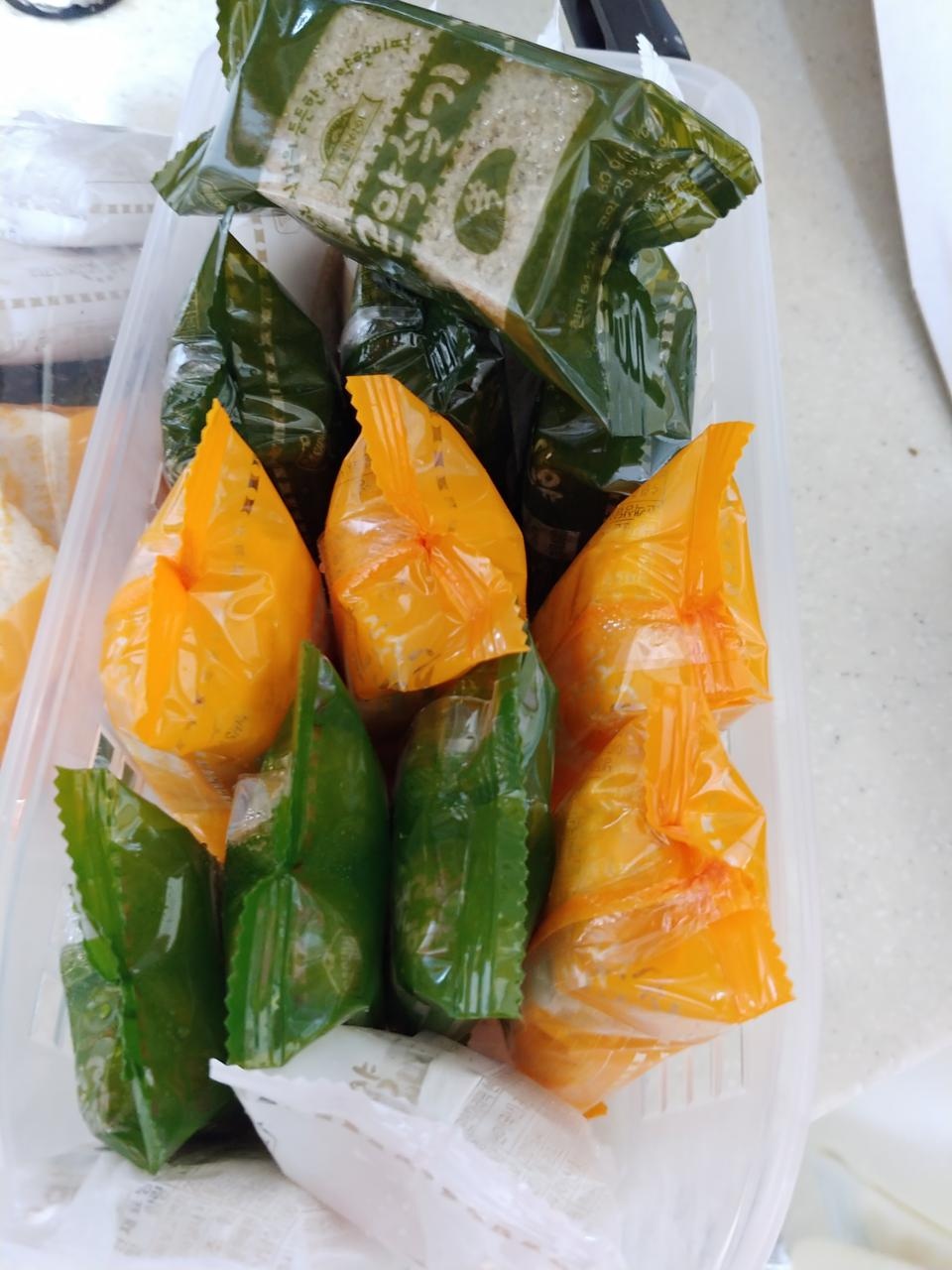 일반 떡보다 살이 덜 찌겠죠?
건강식으로.
맛은 좀 ...