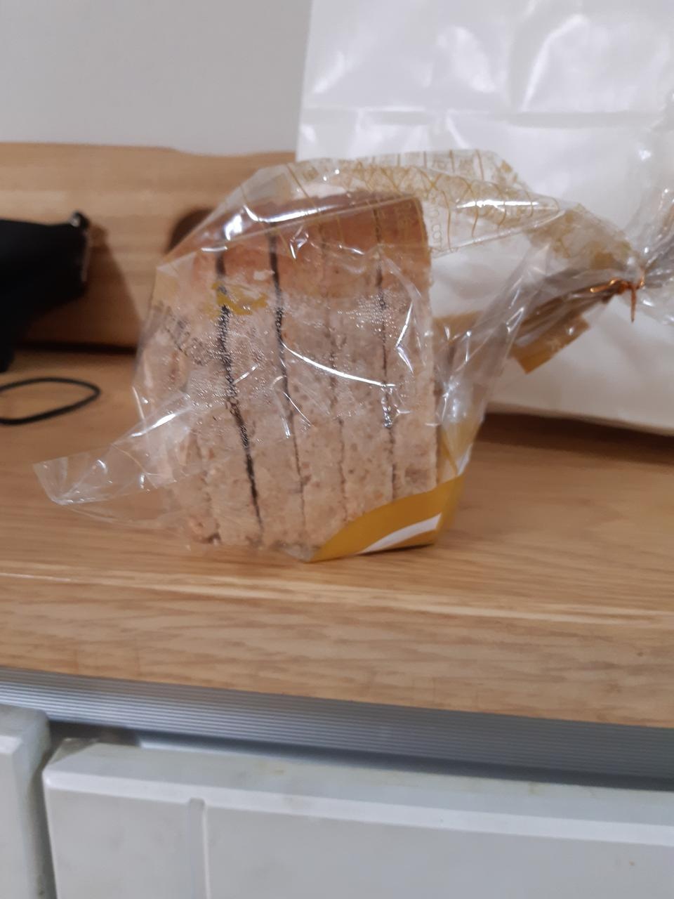 적당히 달고 맛있어요.