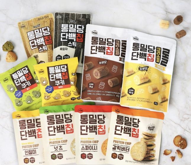 과자를 좋아하는데 단백질 함유량이 많다고 해서 사봤어요! 배송 빠르고 좋네요 ㅎㅎ