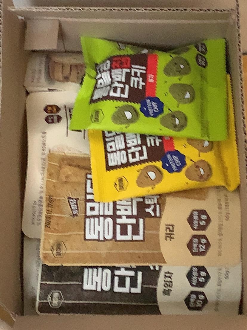 과자가 정말 먹고싶을때 죄책감없이 맛있게 먹을수 있을거 같아용~