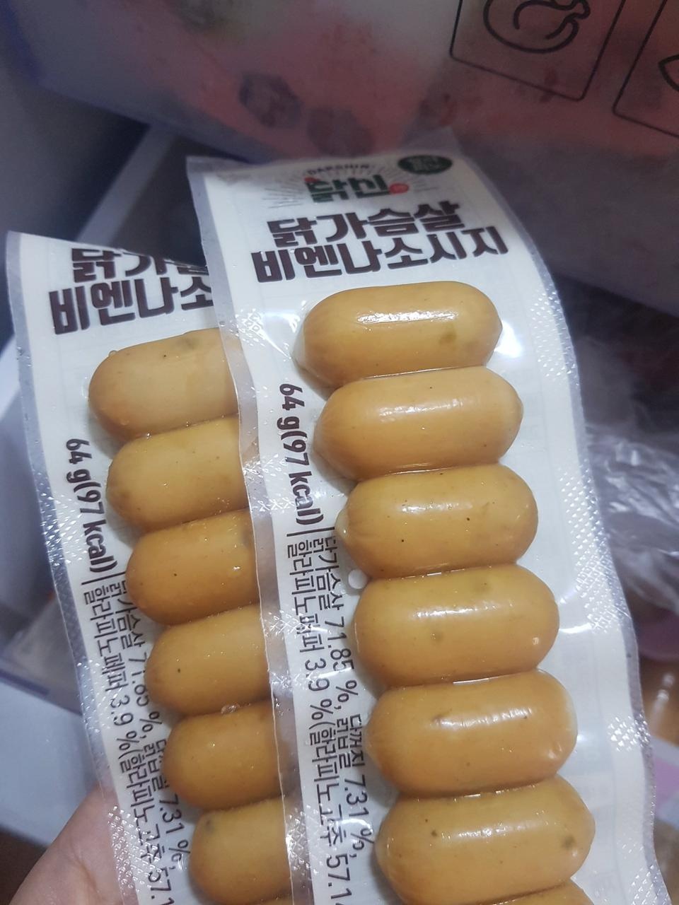 매콤한 맛이 있는게 안 느끼하고 좋네여 다양하게 해먹을 수 있음 굿