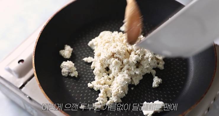 밥없이 만드는 닭강정맛 유부초밥!
