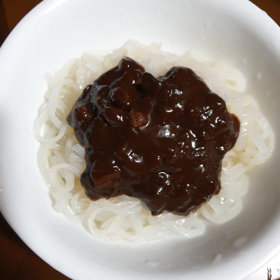 역시곤약은곤약... 그냥 짜장대신 먹을만해요