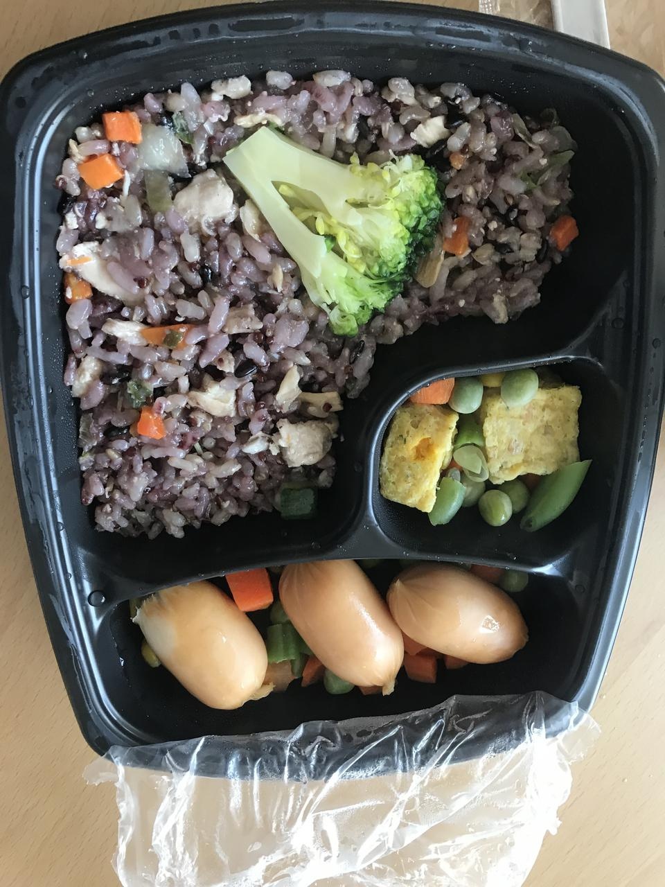 생각보다 맛을있었지만 양이적어서 자꾸다른걸먹게되네요 모두 잘참고 다욧 성공하세요
