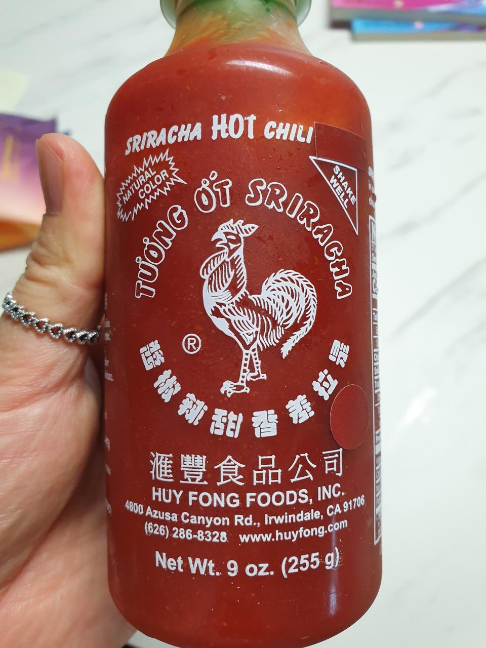 맛있고 매꽁달콤..  칼로리 없다는게 믿기질 않은 맛잏음입니다
믿고먹는 다이어터들의 최애소스예요