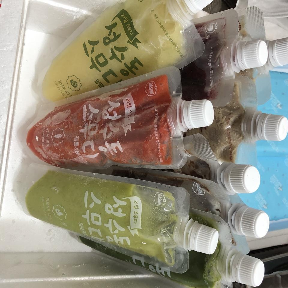 배송이 진짜 빨랐음
로젠택배가 느리기로 소문났는데
오배송이나 손상없이 무사도착