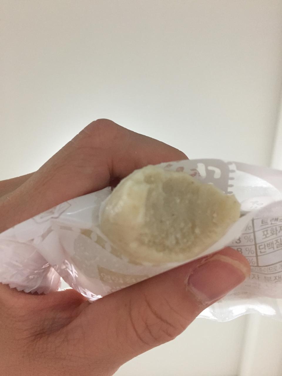 일단 꺼내면 하나만 먹고 끝나는 일이 음써용
맛있어 ㅠㅠ