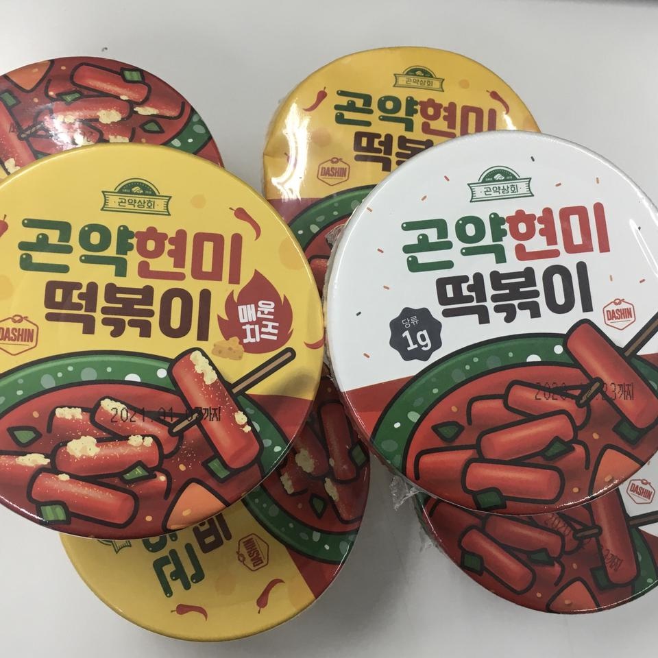 매콤달달 진짜 맛있어요 걱정했던 거랑 다르게 곤약 냄새 하나도 안나요