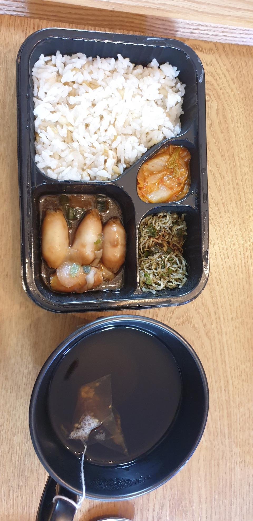 간이 좀 쎈 편이예요.그래서 맛있긴 해요ㅎㅎ