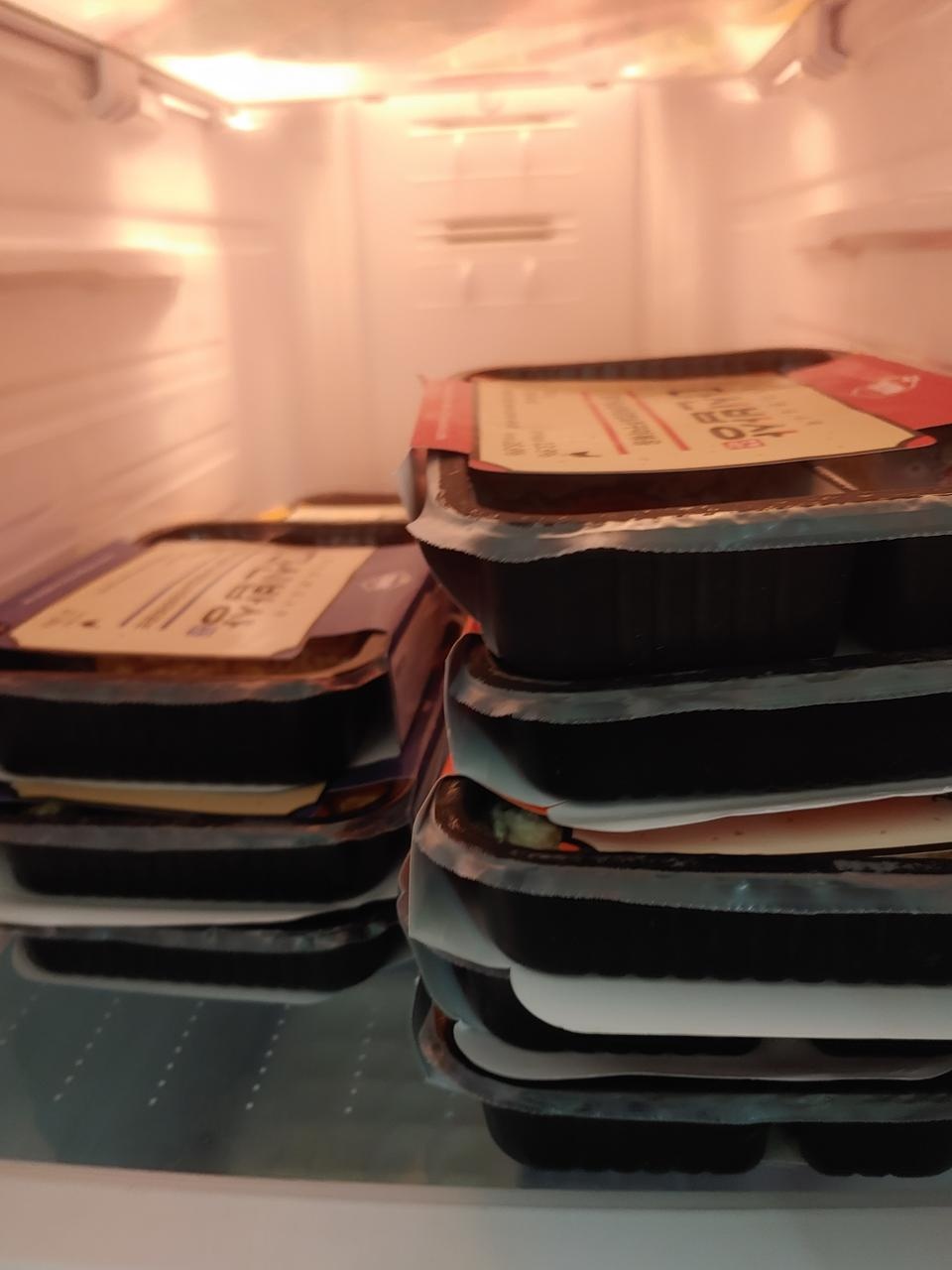 완젼 좋아요 맛도있고 가격도 한끼에 4000원 정도라 부담이 덜되네요 그리고 샐러드 같은걸로 다이어트하면 ...