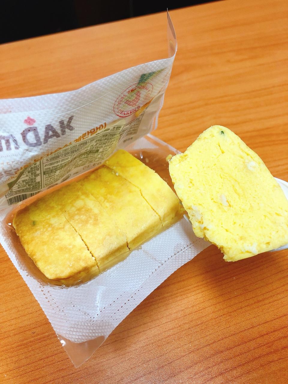 부드럽고 맛있어요 ㅎㅎ닭가슴살도 들어있고 한끼 다이어트 식사용으로 좋아요 ㅌ