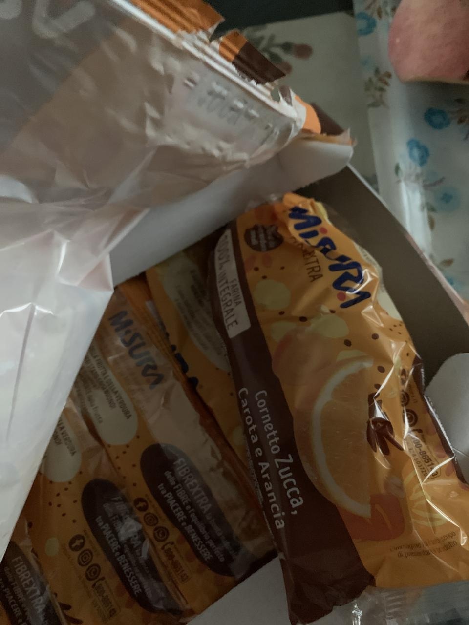 배송도  빠르고  깔끔하게  와서  좋고  맛도 있네요