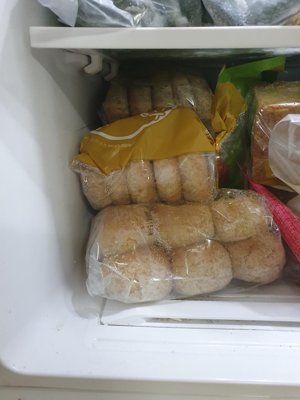 맛있네요 냉동고가 꽉찼어요ㅋㅋ