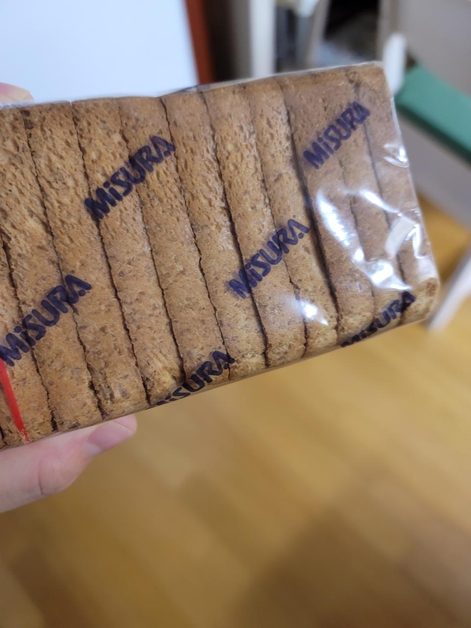 맛은 별로없이만 식감이 좋아서 입이심심할때 먹으면 딱이예요ㅋ재구매의사있어요