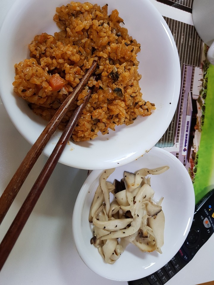 진짜로 전주비빔밥이 제일 맛있어요