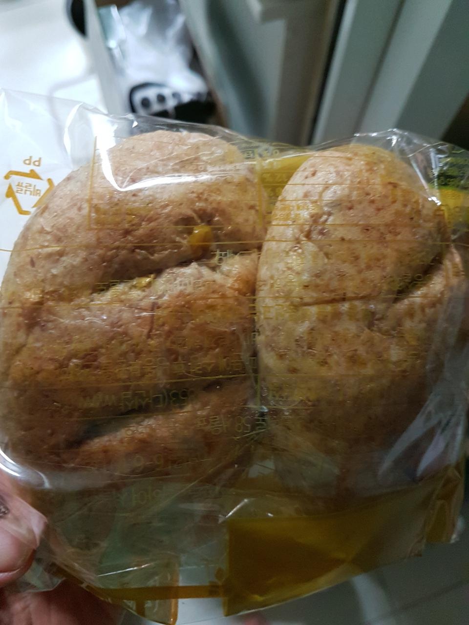 너무 맛있게 잘 먹고있어요..
다이어트중인데 칼로리가 표기되어있어서 조절하기 좋아요.
발아시켜서 만든거...