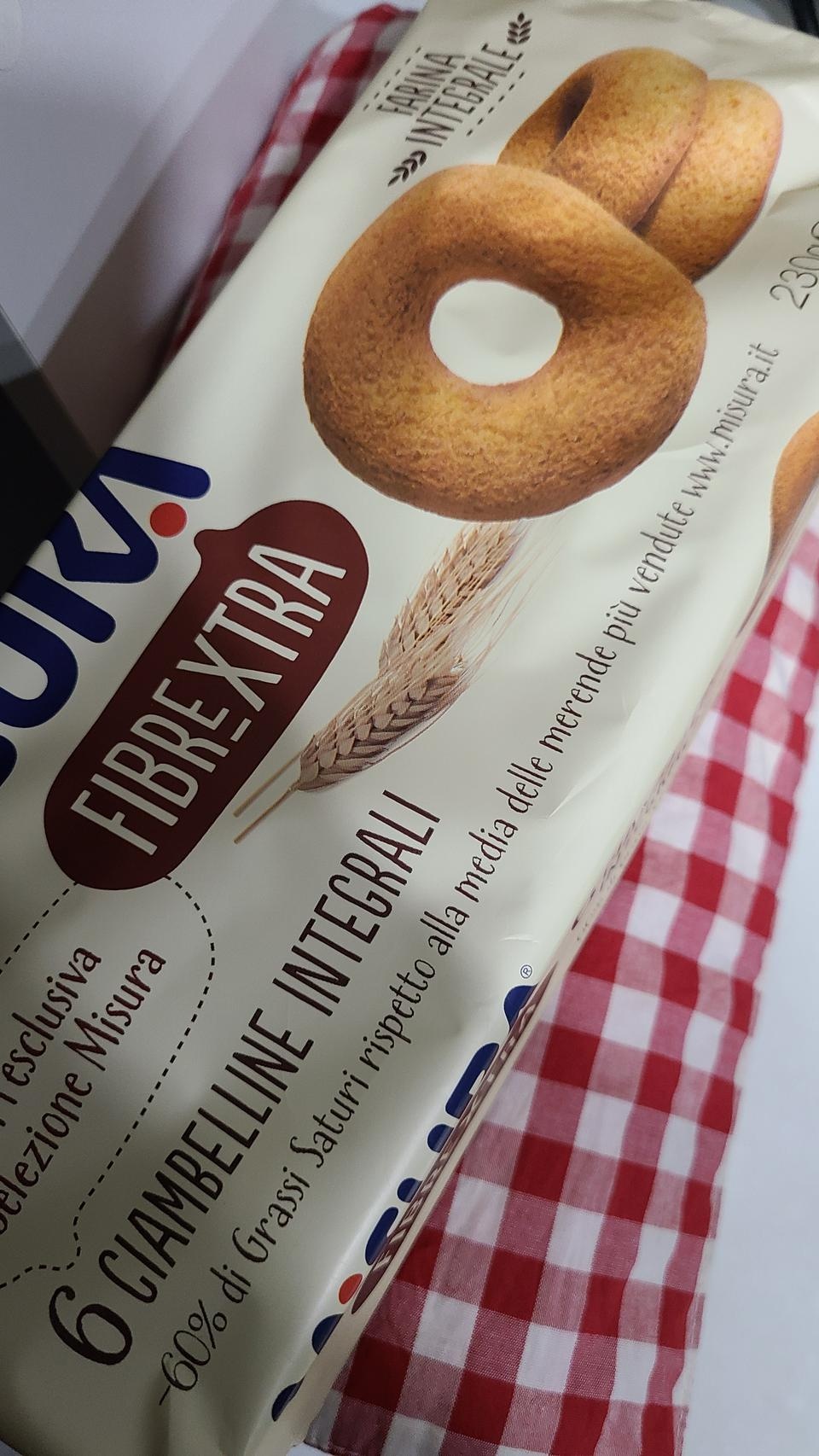 추석시즌이라 언제 오려나 했는데
금방 왔어요
유통기한도 넉넉해요