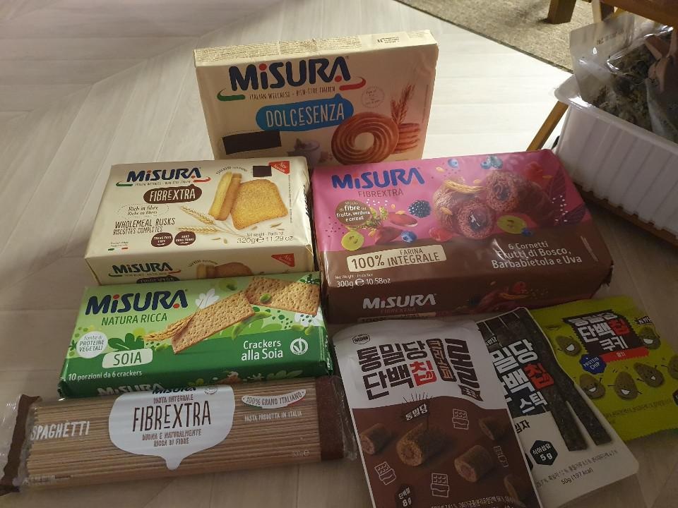 다이어트 간식으로 유명하길래 한번 질ㄹ봣어요

많이 파세요 잘먹을게요