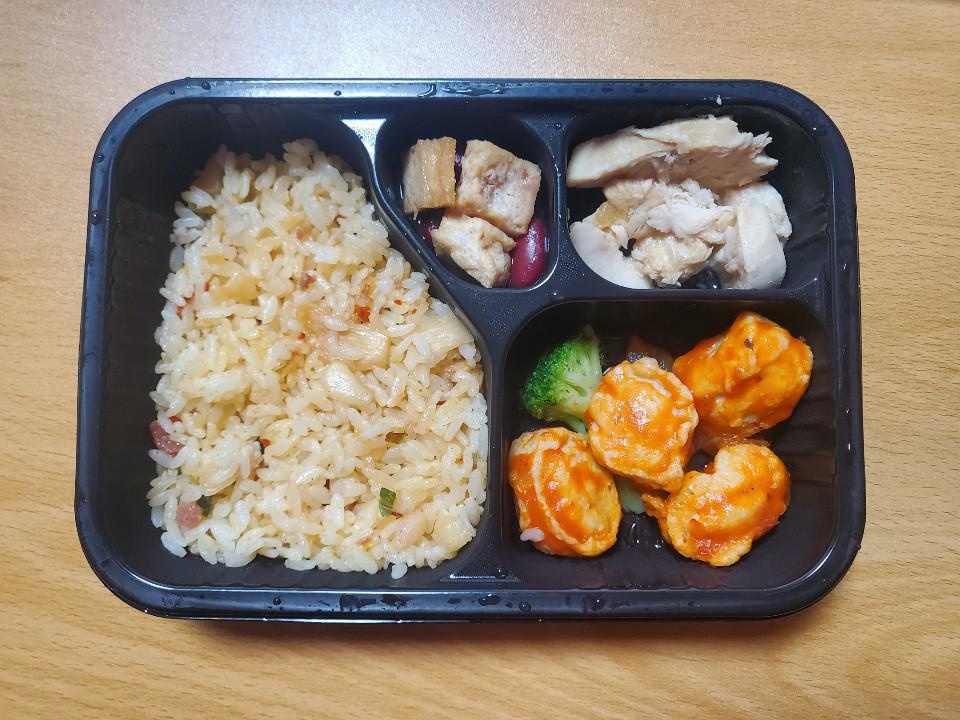 짜지 않고, 싱겁지도 않고, 다양한 맛을 볼 수 있어서 좋습니다.