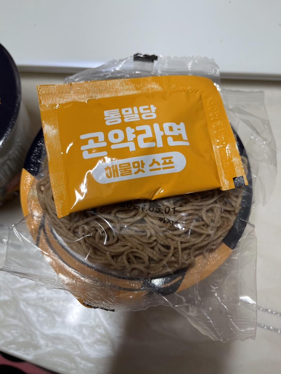 곤약라면인데 너무 맛있어요!!!
오짬인줄 알았어요 진심 만족 백프로
다이어트할때 꼭 필요한 라면!!!
맛도 ...