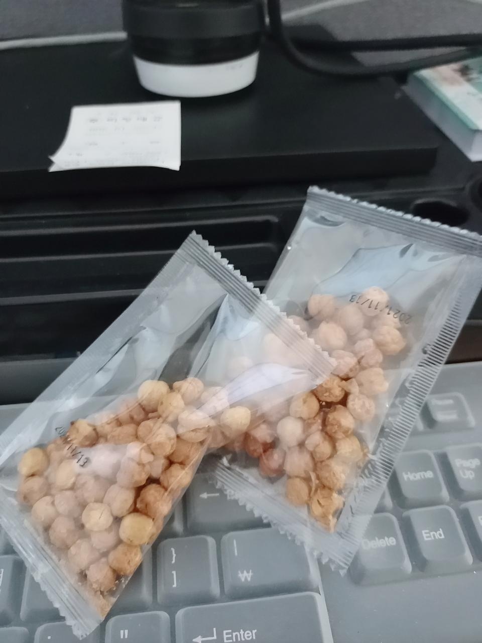 배송도 빠르고 포장도 좋고 맛도 고소해요~