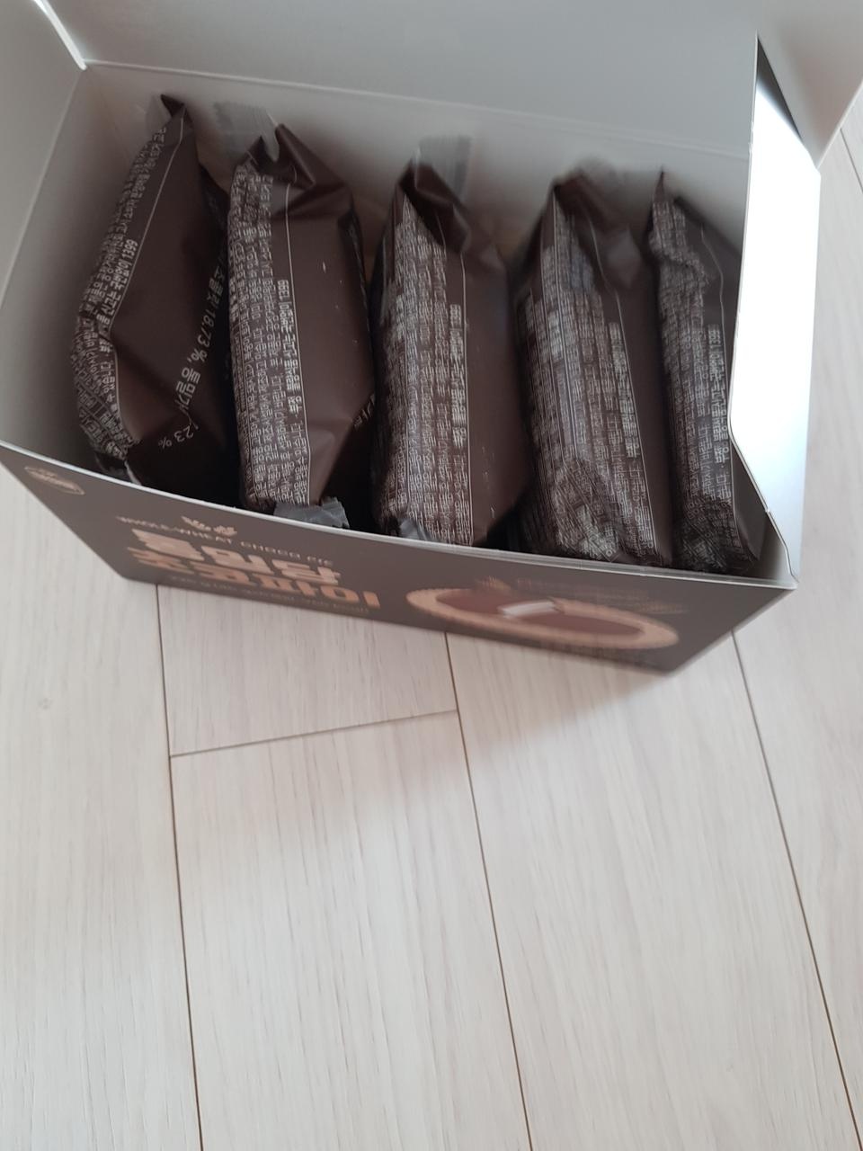 ㅋㅋ 포장이 넘나도 꼼꼼해서 넘 놀랐어요. 감사요 새해도 많이 파세요 ㅎㅎㅎ