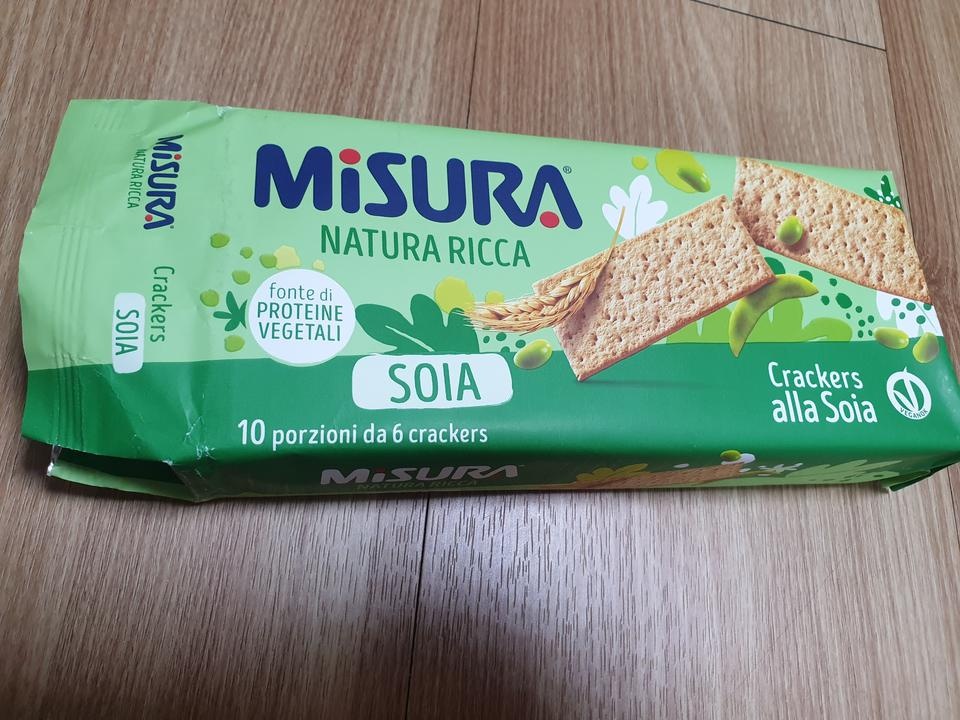 씹을수록 고소함~ 건강한맛~ 먹을수록 손이계속가네...ㅜ