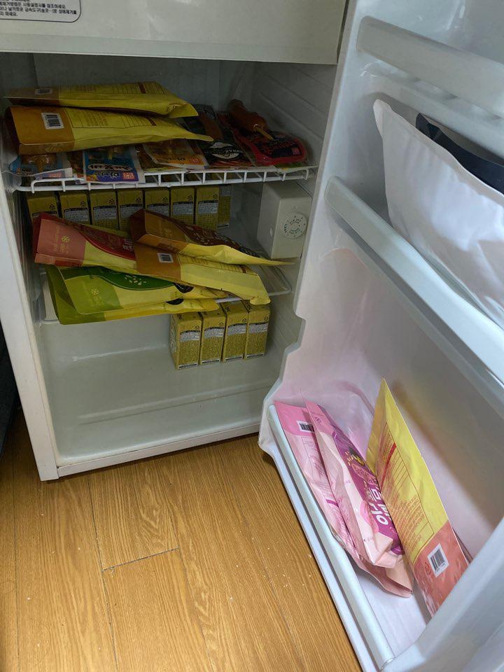 공부하는 친구한테 보내줬는데 맛있대요