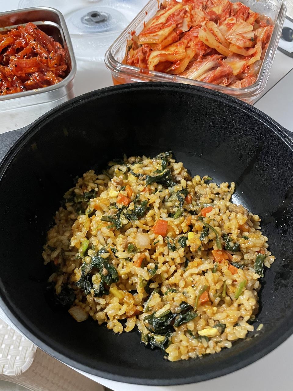 맛있어요!!
진짜 전주비빔밥 먹는거같아요 ㅋㅋ
재구매 의사 있습니다~~