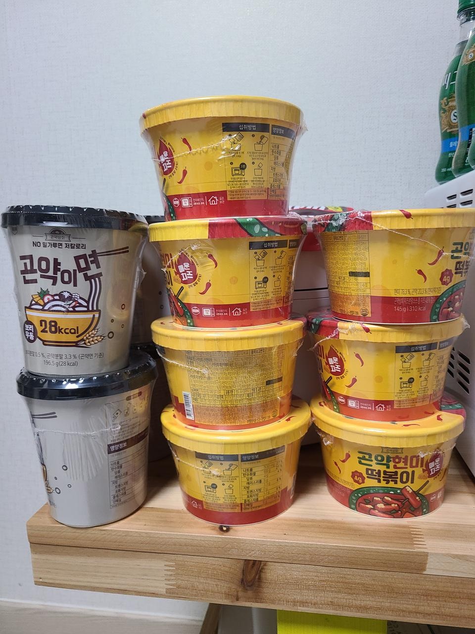 달콤한맛?구매하고 재구매합니다
떡은 좀 맛이없는댕
소스가 맛잇어여
한끼로 다른거 곁들여 먹기에 적당한 ...