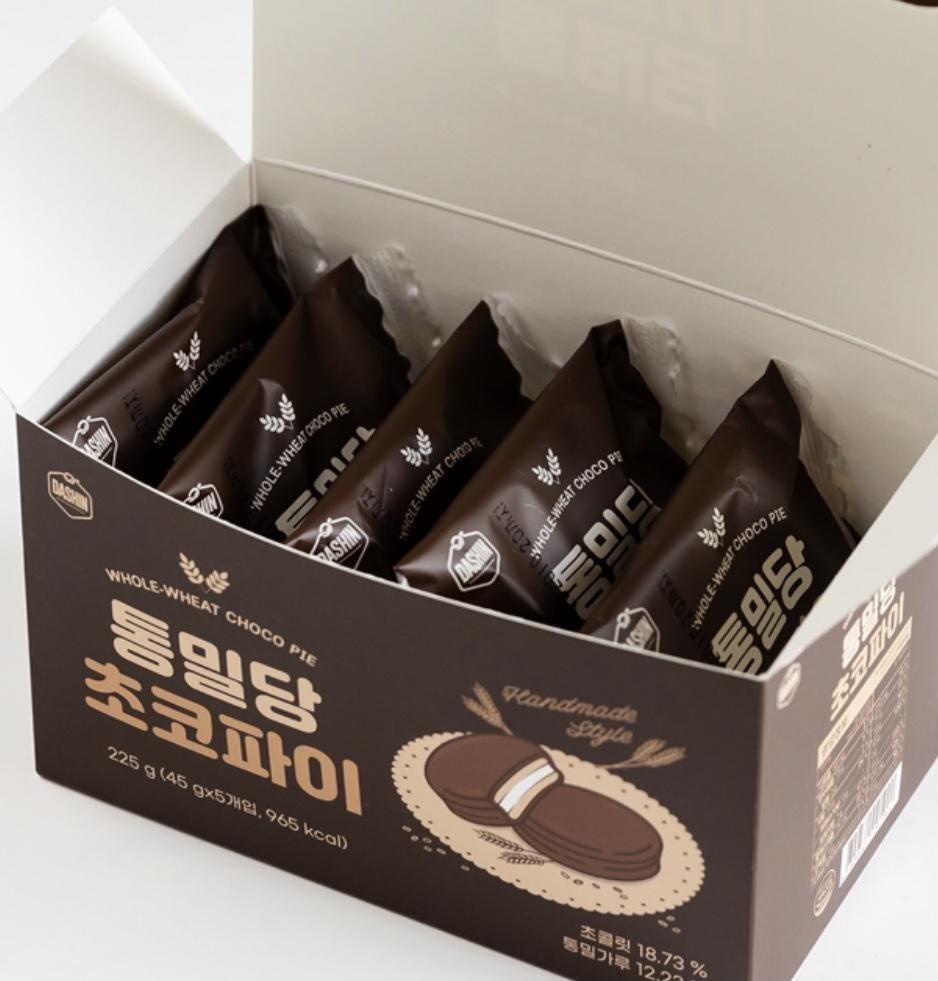 너무 맛있어요! 고급스러운 초코파이.
디저트로 최고입니다!