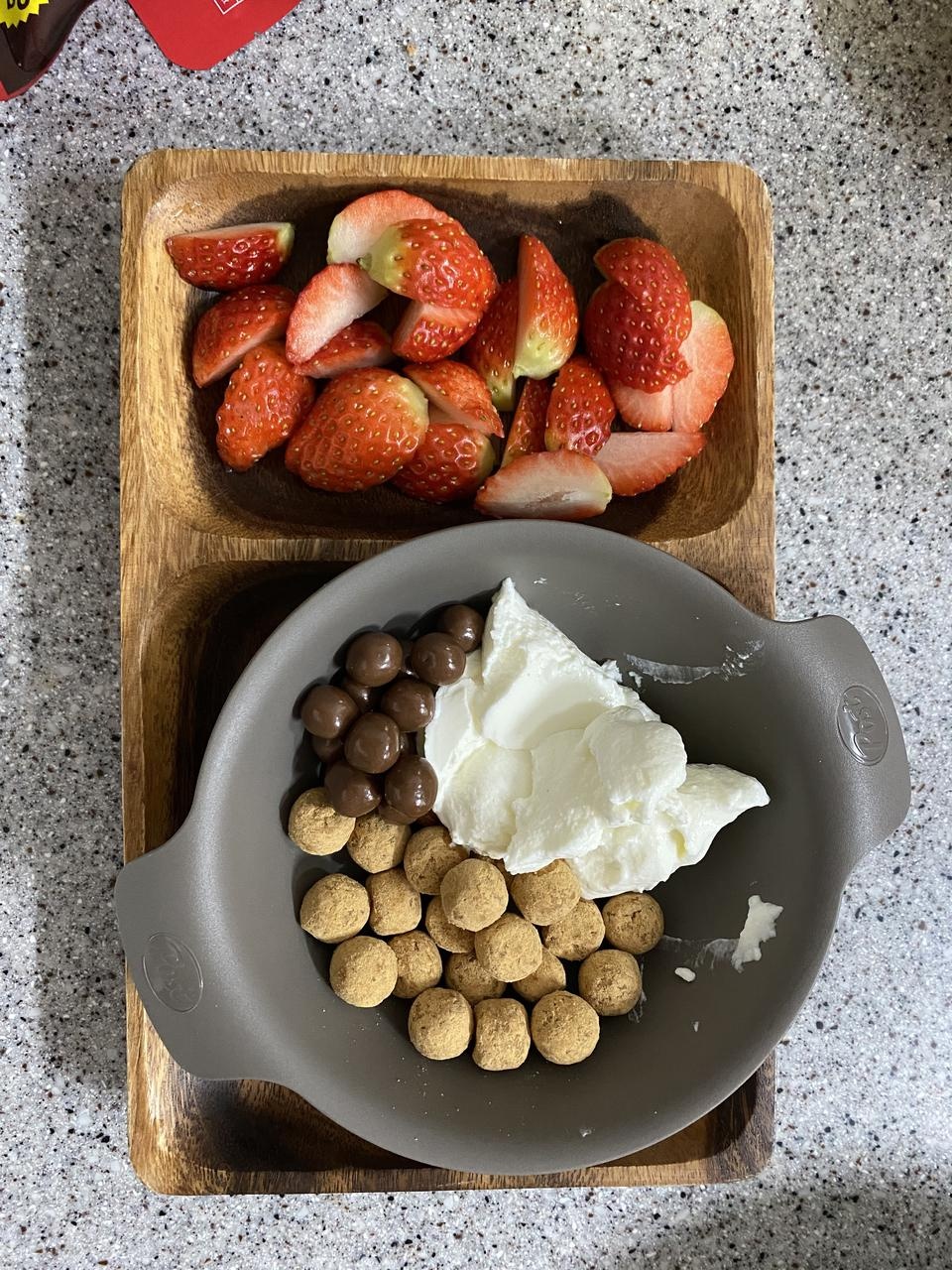 콩다식맛이에요 은근 든든하네요