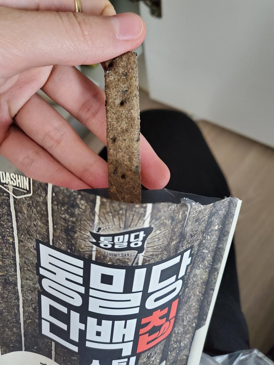 라면은 생각보다 괜찮아요 매콤하구용
떡볶이는ㅋ진짜 매운데 맛있구용
초코크리스피롤은 진짜 너무 맛있어...