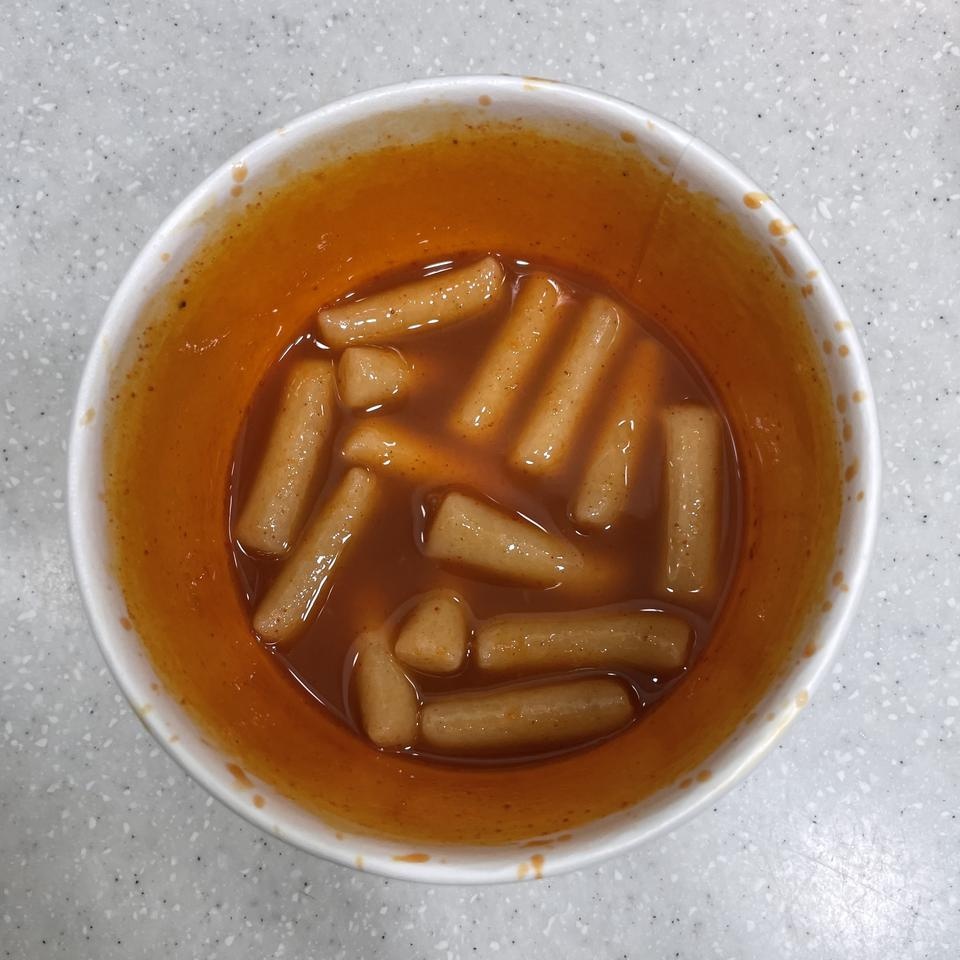 떡 식감 소스 맛 모두 만족입니다!