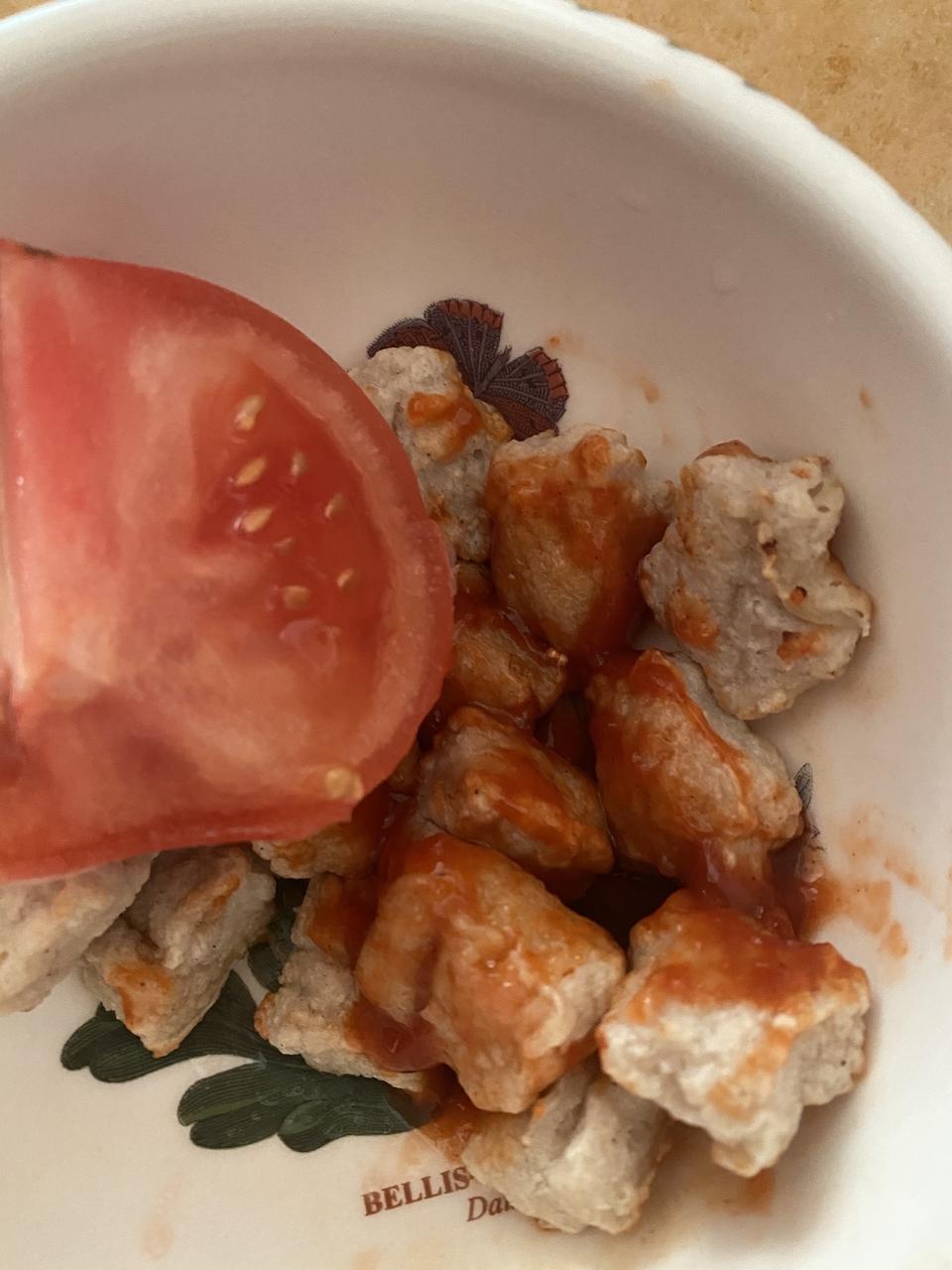 맛있네요. 소스가 특히 맛있어요.