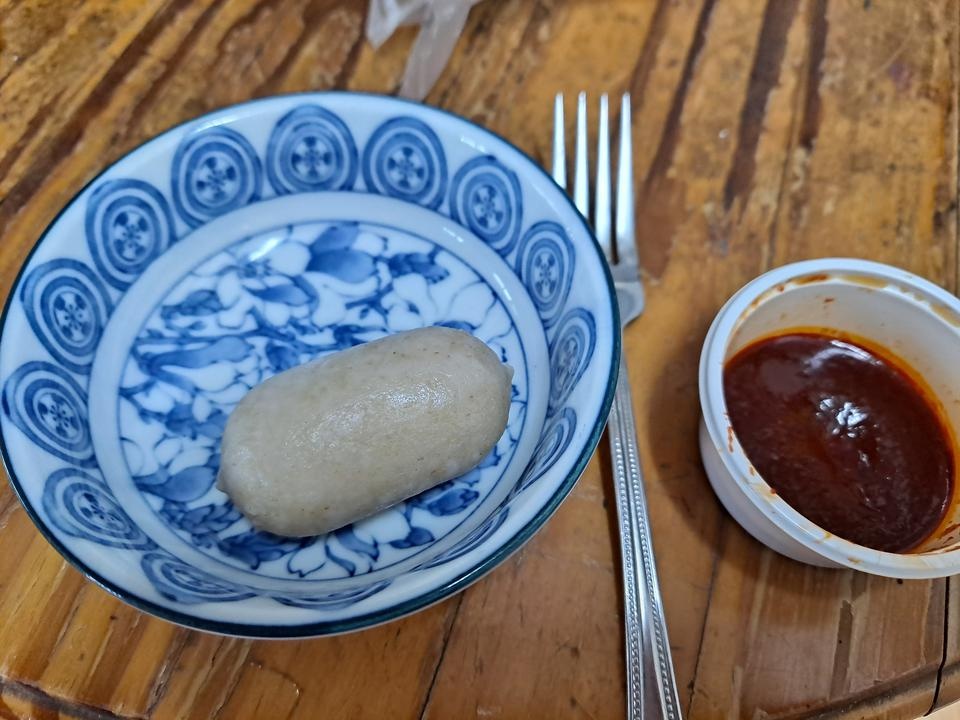귀리만 먹어봤는데요 속안에 아무것도 안들었는데도 맛있는데 고구마도 기대됩니다