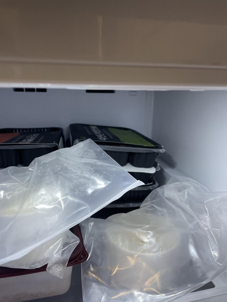 저렴한 가격에 먹을 수 있어서 좋은 것 같아요 대신에 스푼이 안 딸려왔네요 ㅎ