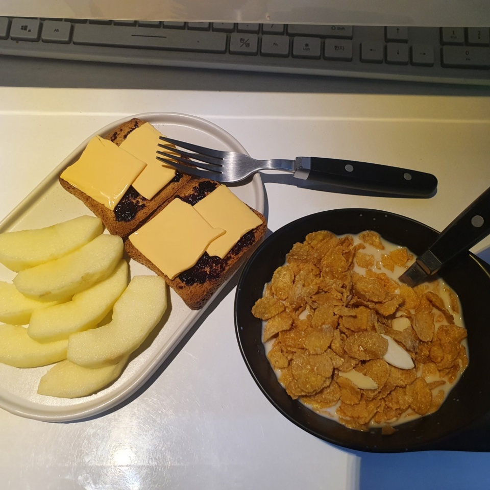 무엇과 먹느냐에 따라 만족도가 달라