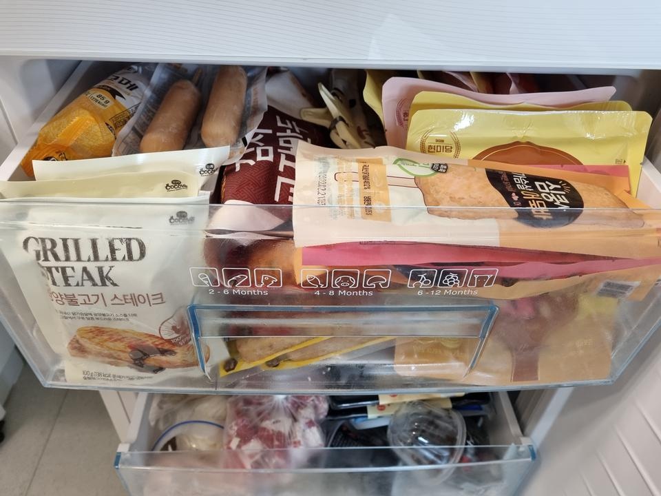 아직 먹기전인데 맛있길 바랍니다