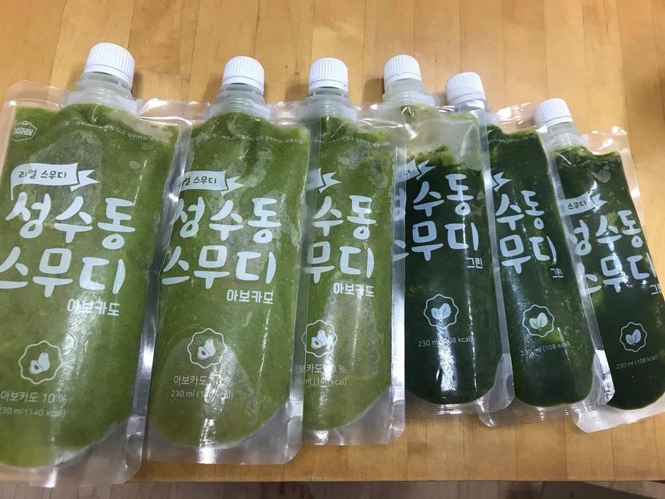 다이어트 시작할때 붓기빼는 용으로
항상 애용하는 제품입니다
맛잇게 다욧 할수 있어서 좋아요
꽁꽁 언 상...