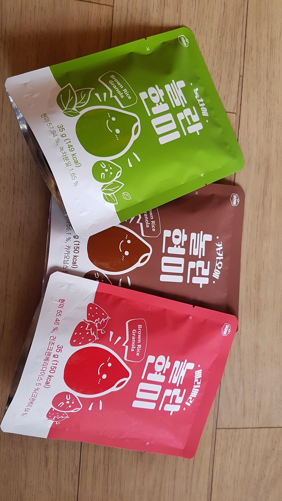 꾸준히 먹고있어요~ 아침에 식사용이에요~ 맛도좋구 간편하고 좋아요~