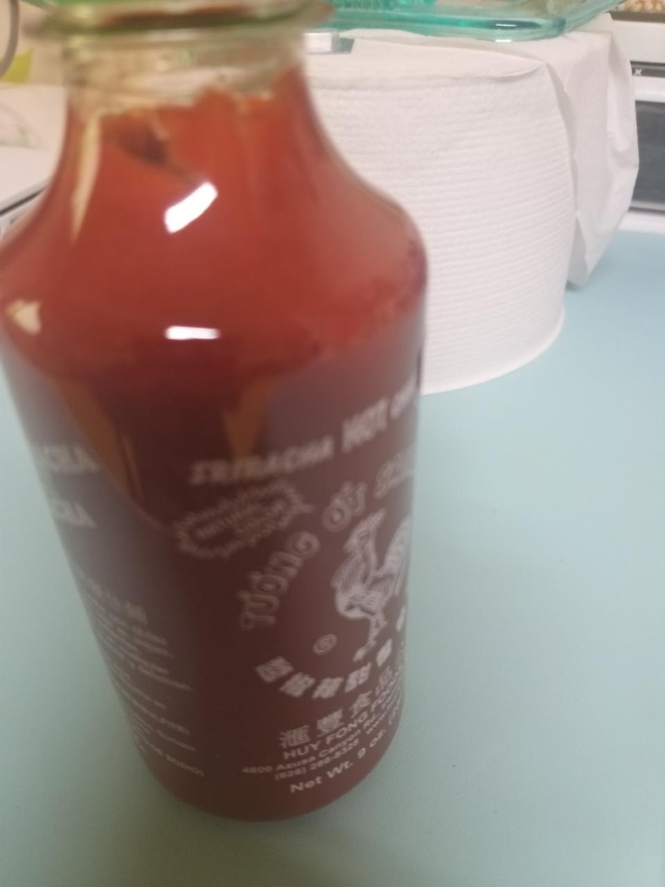 원래 간이 쎈편인데 다이어트하면서
음식에 살짝씩 뿌려먹으면 넘좋네요