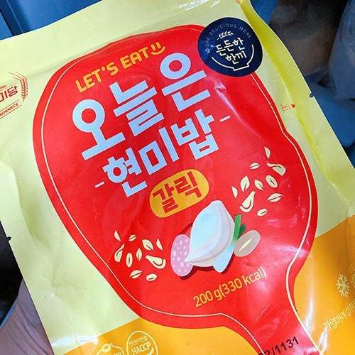 다이어트식이기 때문에 슴슴한 맛으로 먹습니다. 제 입맛에는 괜찮아요!