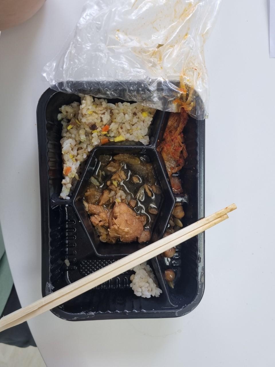 남편다이어트에 많은 도움이 되고있습니다!
저두 임당검사앞두고 한번씩 ㅔ식단조절용으로 잘 먹고잇어요 ...