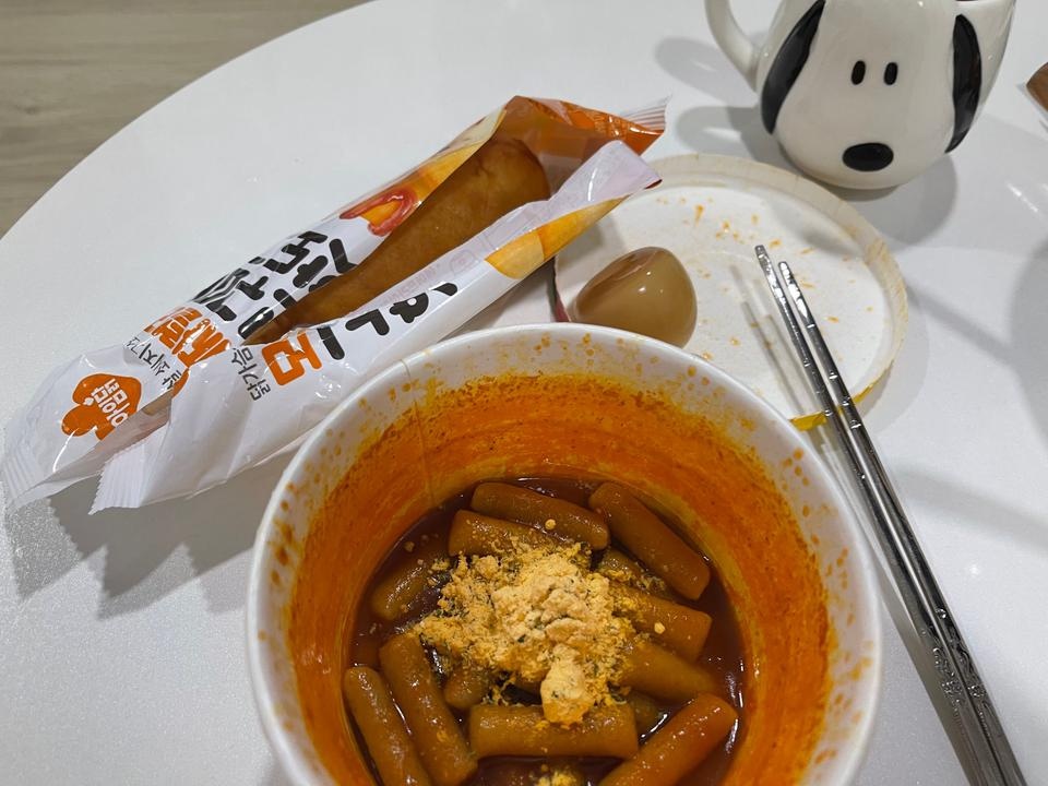 진짜 맛있어요...진짜 치즈도 잘늘어나구
